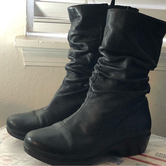 Dansko Women's Black Suede 2 1/2" Full Zip heel Boots size 8 USA 39 Euro - Picture 6 of 9